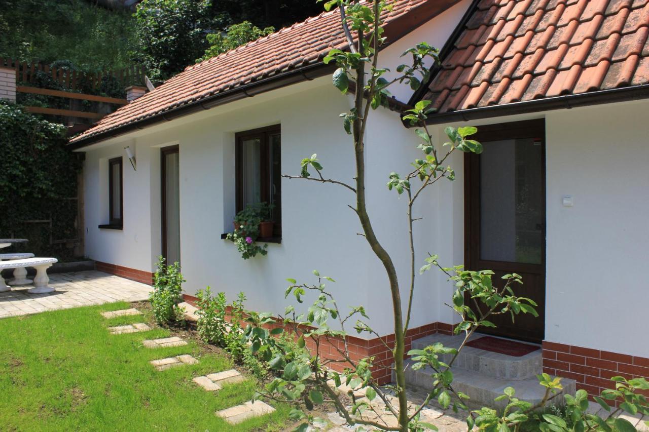 Domek Praha - Zbraslav, U Zamku Exterior photo